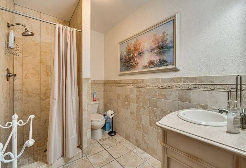 Lanai, Hot Tub & Pool: Haines City Retreat!