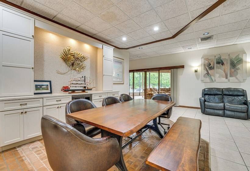 Lanai, Hot Tub & Pool: Haines City Retreat!