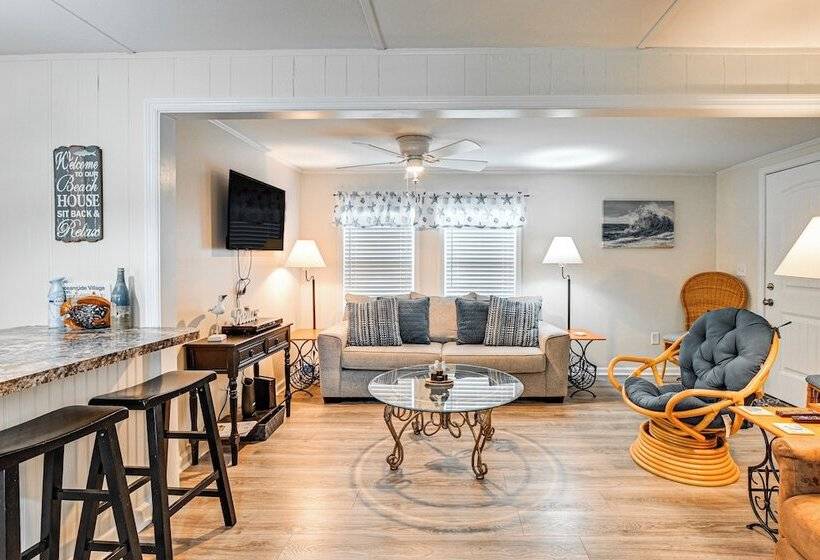 1/2 Mi To Ocean: Surfside Beach Resort Home