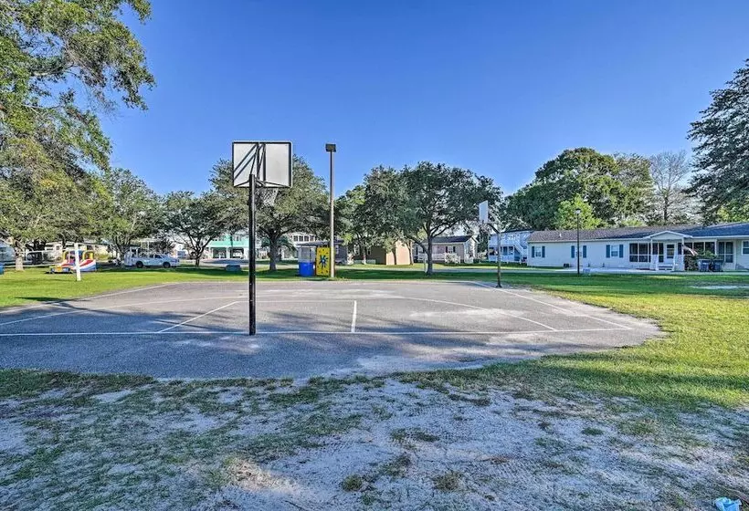 1/2 Mi To Ocean: Surfside Beach Resort Home