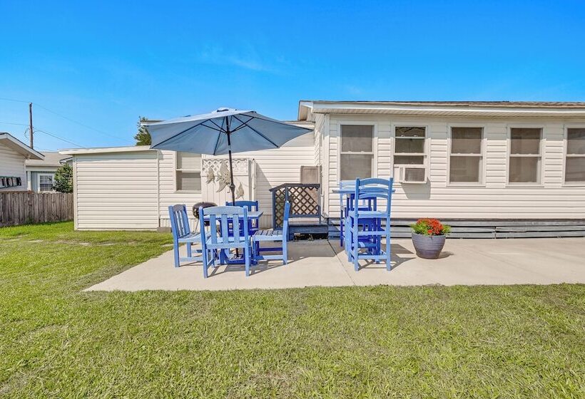 1/2 Mi To Ocean: Surfside Beach Resort Home