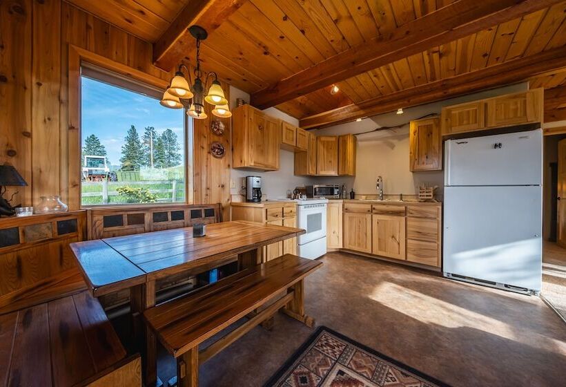 The Cabin On The Ranch