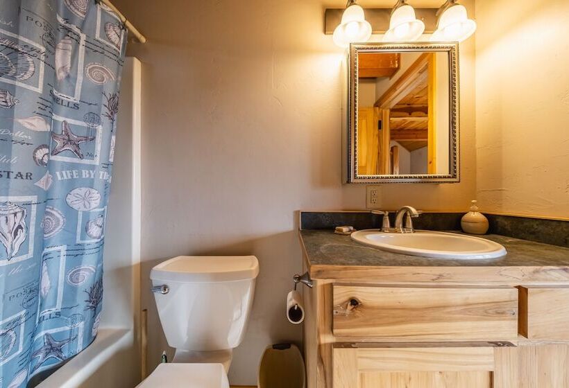 The Cabin On The Ranch