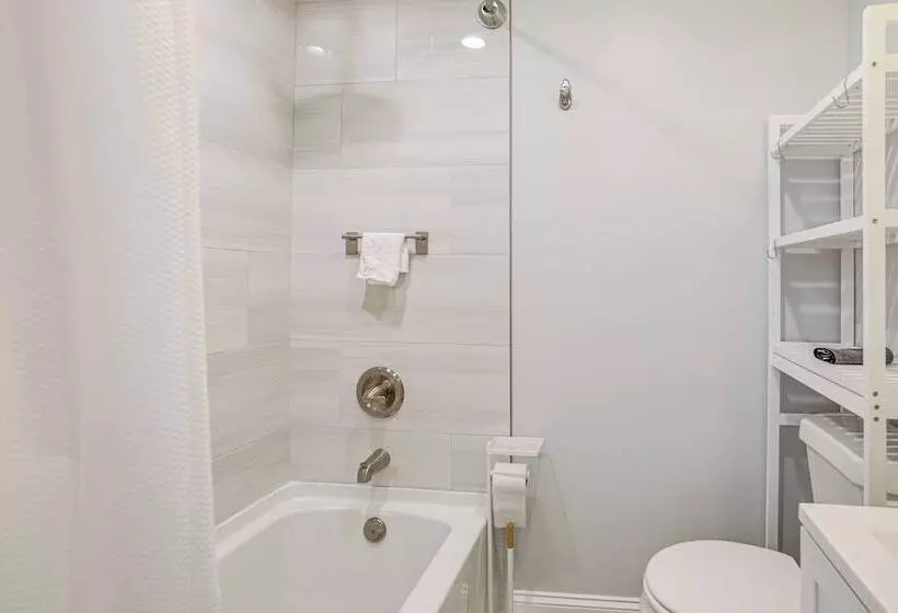 Waterfront Clarklake Escape   Deck, Dock & Views