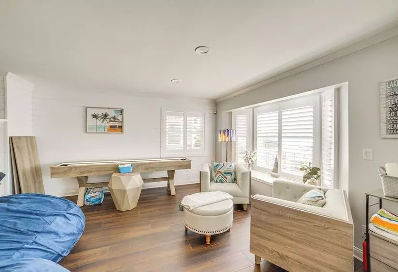 Waterfront Clarklake Escape   Deck, Dock & Views