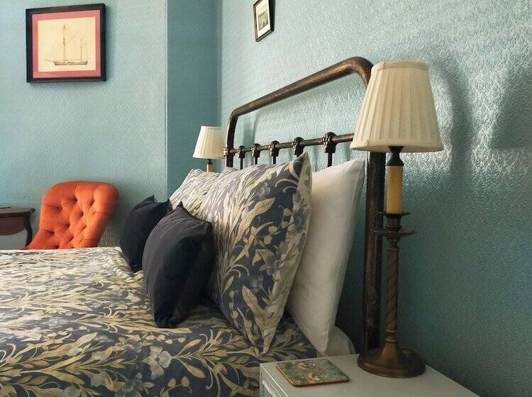 مبيت وإفطار Woodlands Teignmouth