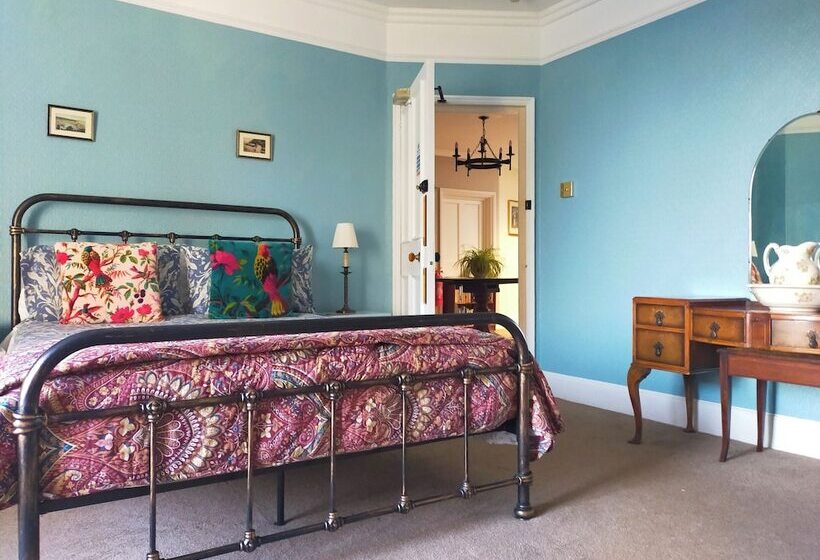 مبيت وإفطار Woodlands Teignmouth