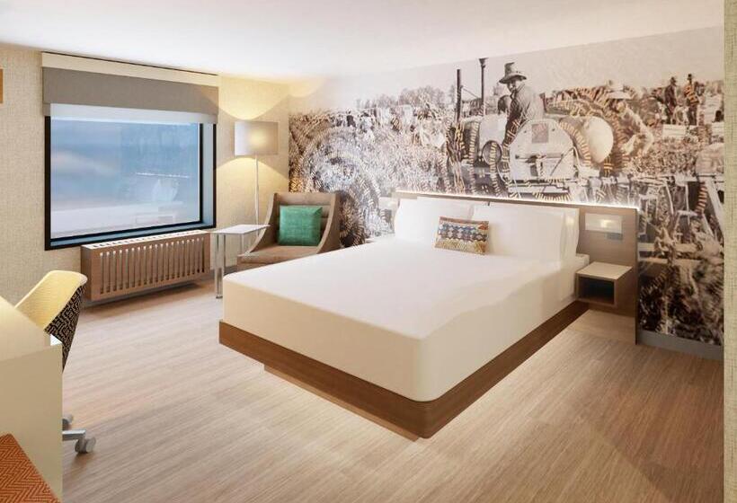 Cambria Hotel El Centro Imperial