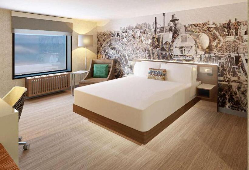 Cambria Hotel El Centro Imperial