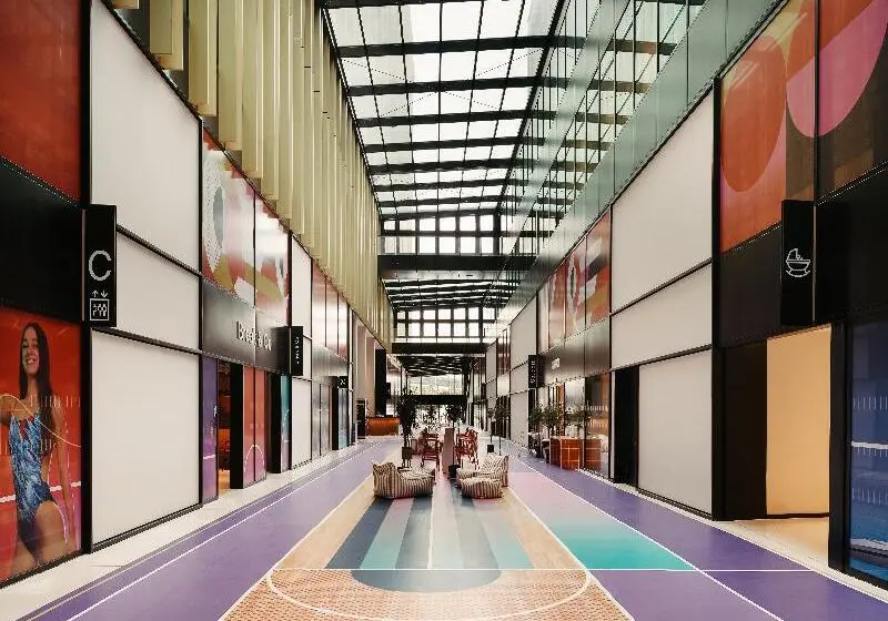 Edgar Suites Lille   Shake