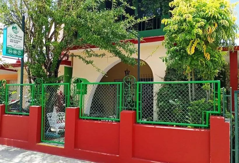 簡易ホテル Casa Yaneva