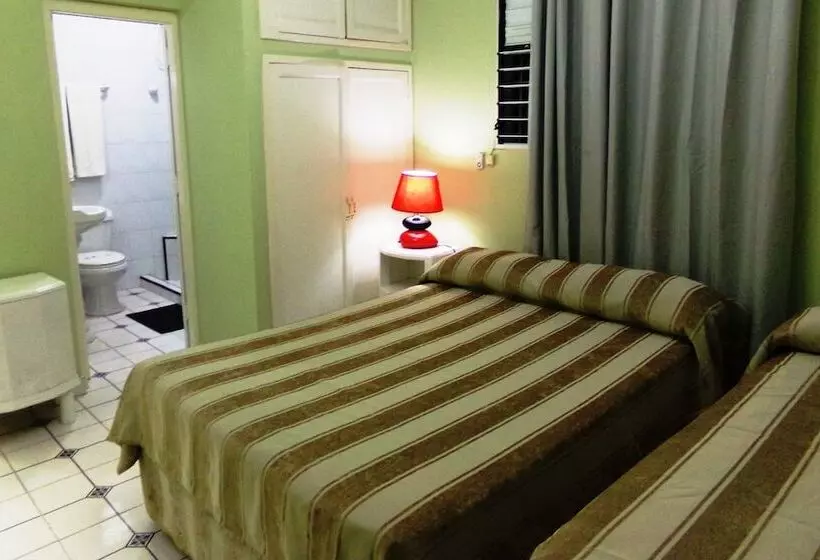 簡易ホテル Casa Yaneva
