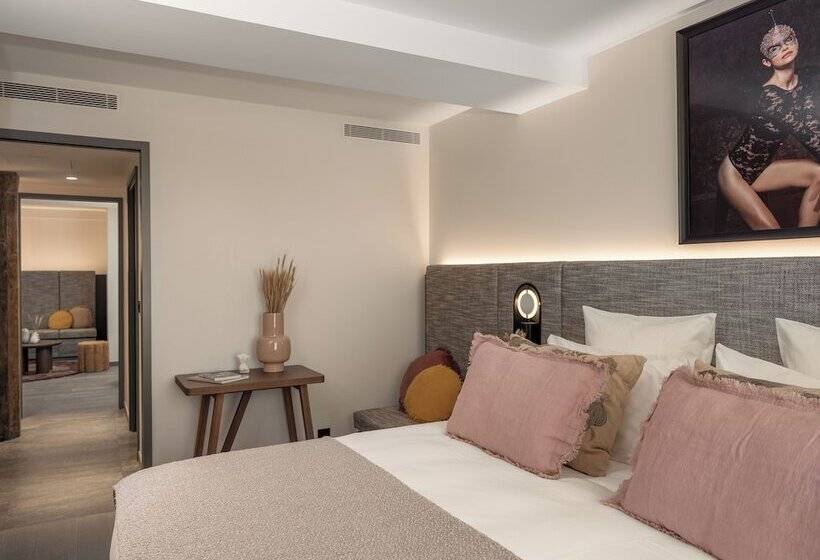 هتل Boudoir Des Muses