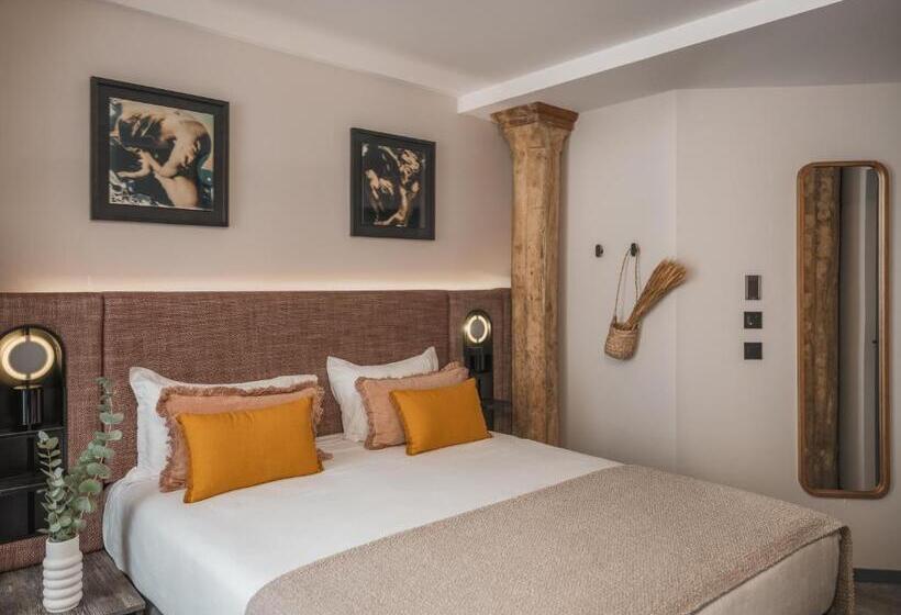 هتل Boudoir Des Muses