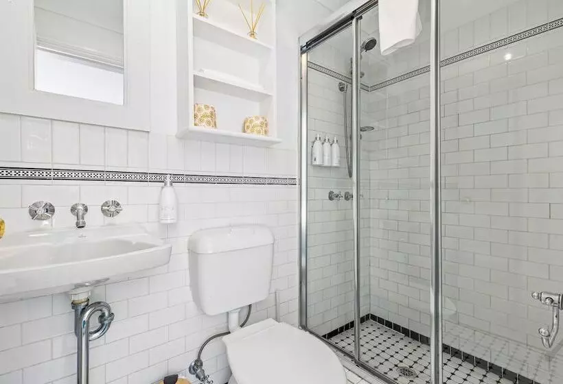 Hotelli Eastview Estate