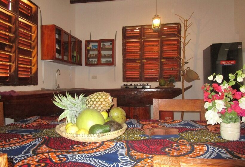 בית מלון כפרי Furaha Lodge