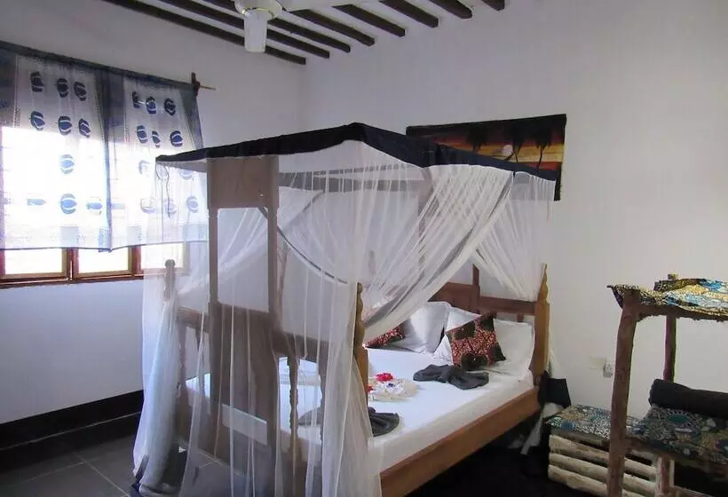 ホテル Furaha Lodge