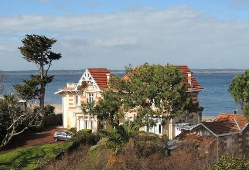 هتل Lagrange Vacances Les Résidences Du Bassin