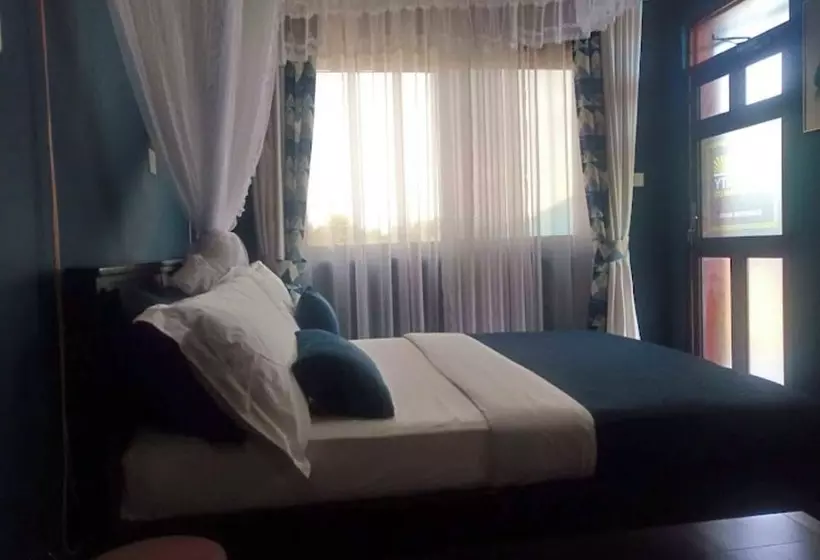 Sun City Amuzement Park Hotel Soroti