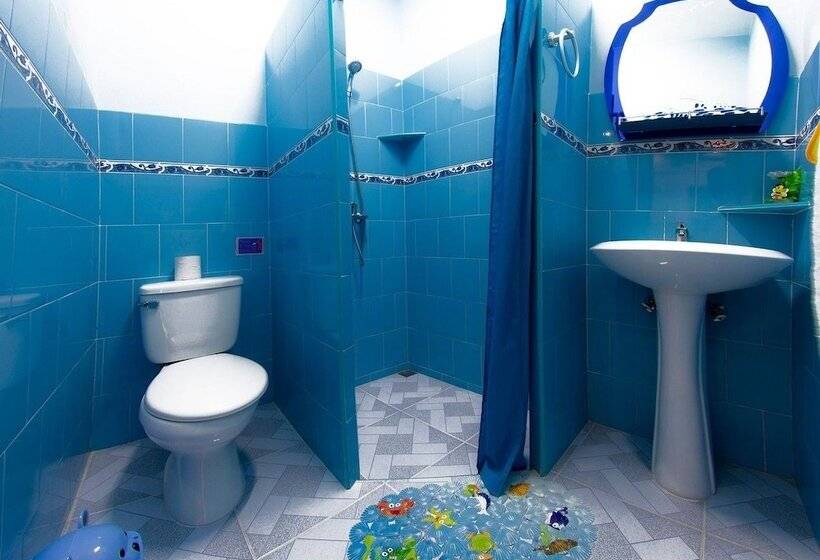 پانسیون Casa Carlos Y Dayana