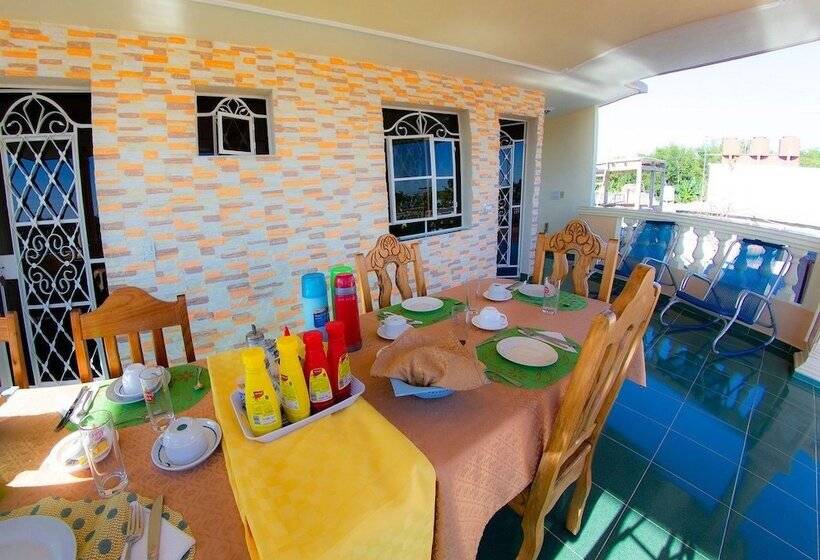 پانسیون Casa Carlos Y Dayana