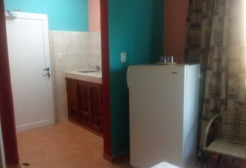 پانسیون Hostal Bugambilia