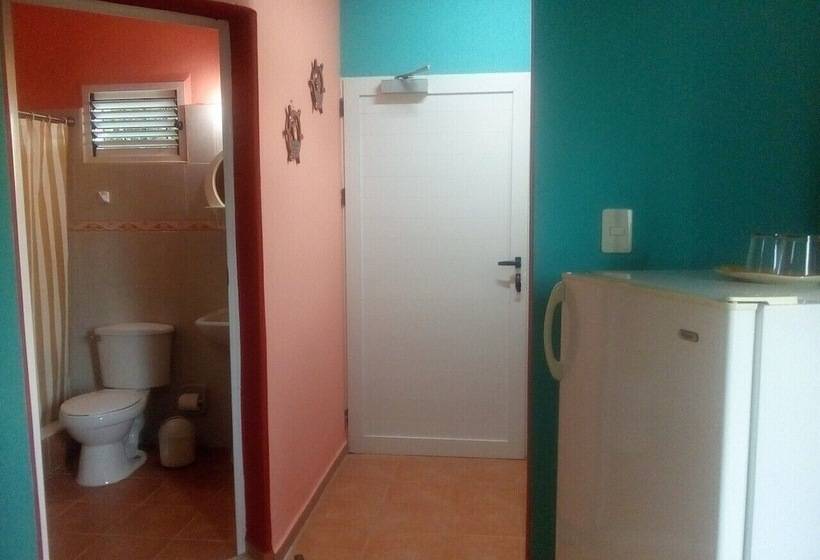 پانسیون Hostal Bugambilia