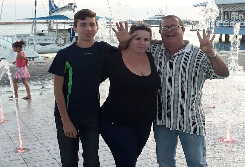 پانسیون Hostal Bugambilia