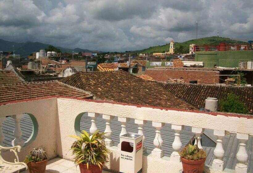 پانسیون Hostal Tito Y Vicky Trinidad