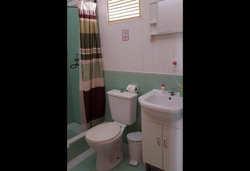 پانسیون Hostal Tito Y Vicky Trinidad