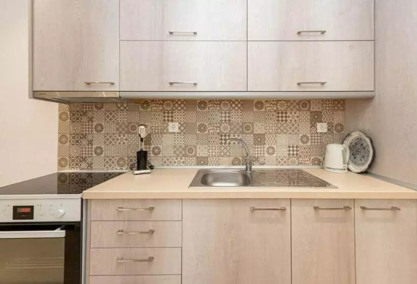 ペンション Milonas House Apartments