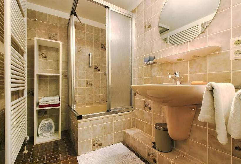 פנסיון Room In Guest Room   Double Room Apple Blossom