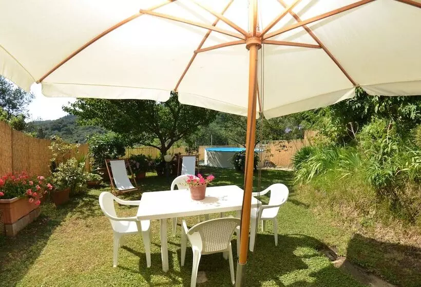 Stone House, Immersed In Nature With Fenced Garden And Private Pool