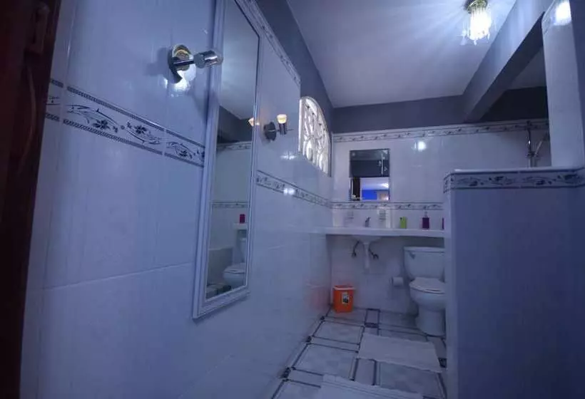 Hostal Dayana Y Frank