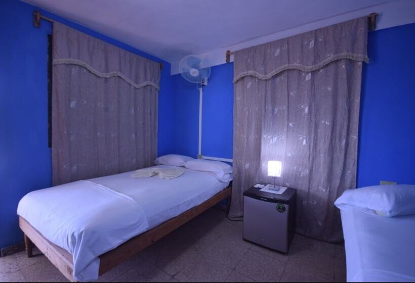 Hostal Dayana Y Frank