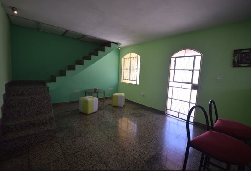 Hostal Dayana Y Frank