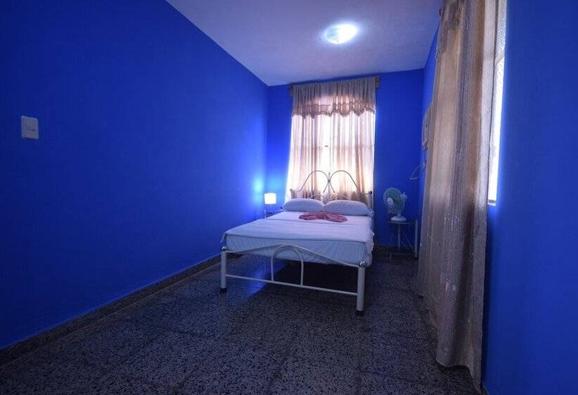 Hostal Dayana Y Frank