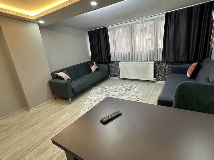 ホテル The Square 30