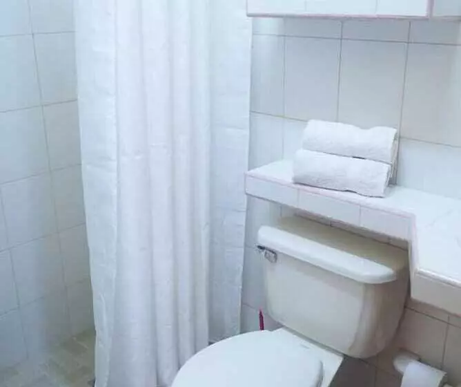 ペンション Hostal La Isabela