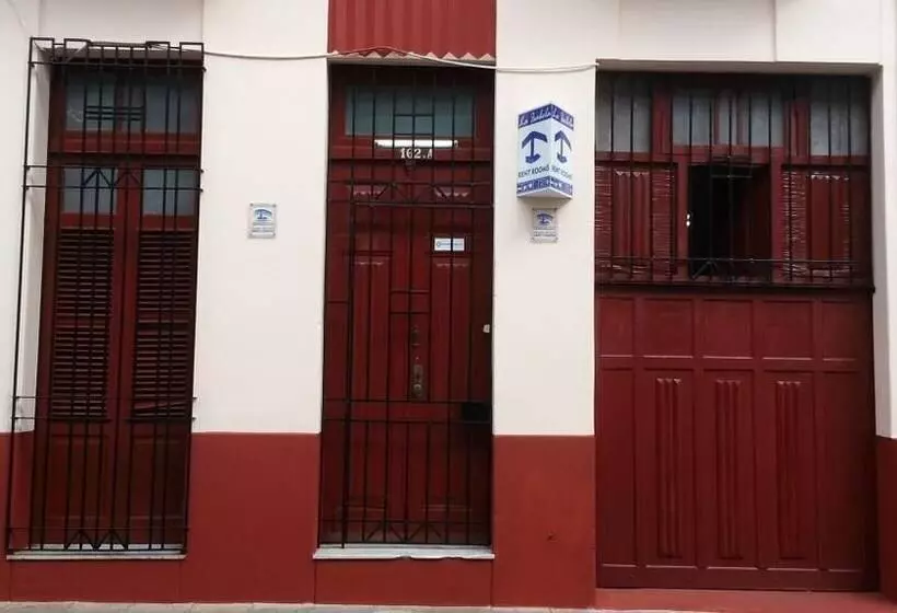 ペンション Hostal La Isabela
