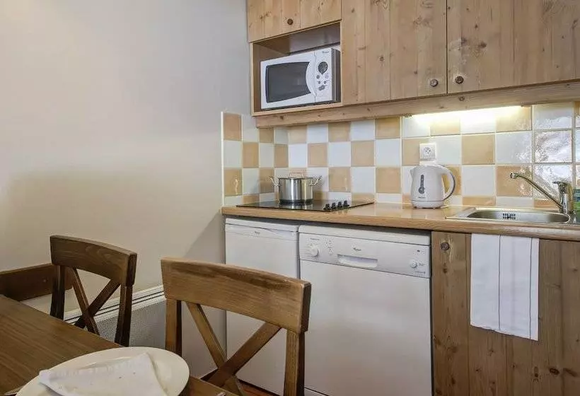 اقامتگاه Résidence Pierre & Vacances L Albane