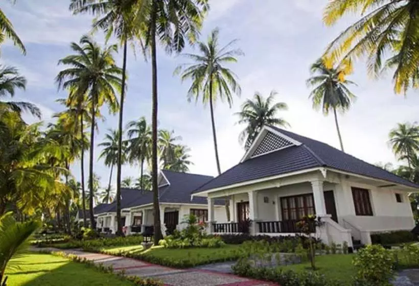 Amazing Chaung Tha Resort
