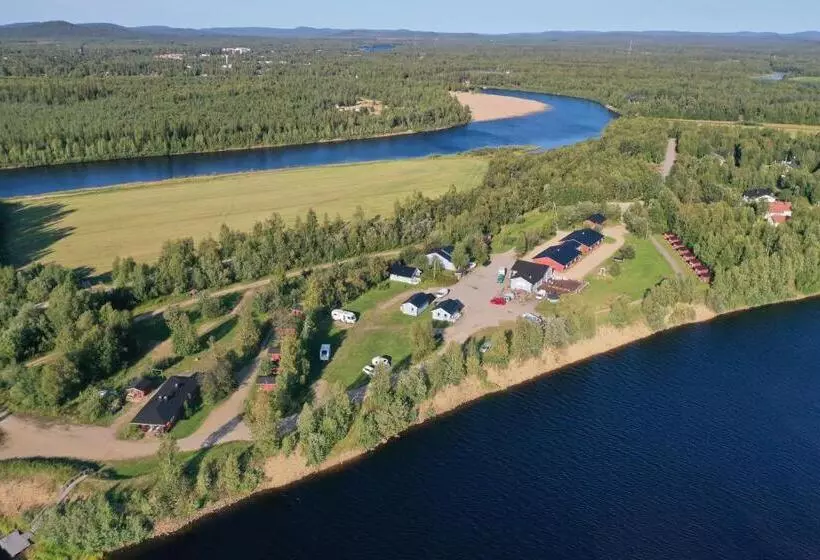 Arctic River Resort
