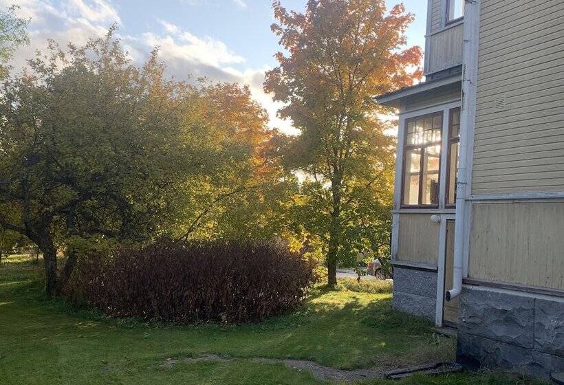 Bed and Breakfast Wanhan Apteekin Majatalo