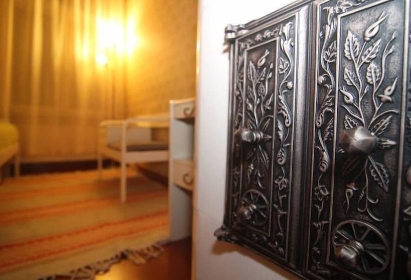 Bed and Breakfast Wanhan Apteekin Majatalo