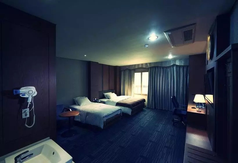 ホテル Benikea Premier Siheung