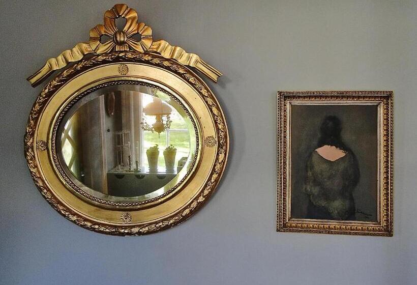 ホテル & Cafe Lanterna