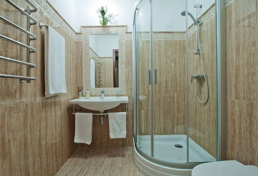 Отель Helicopter