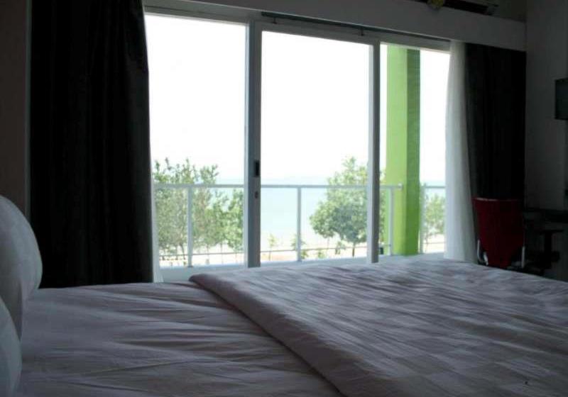 فندق Jepara Beach