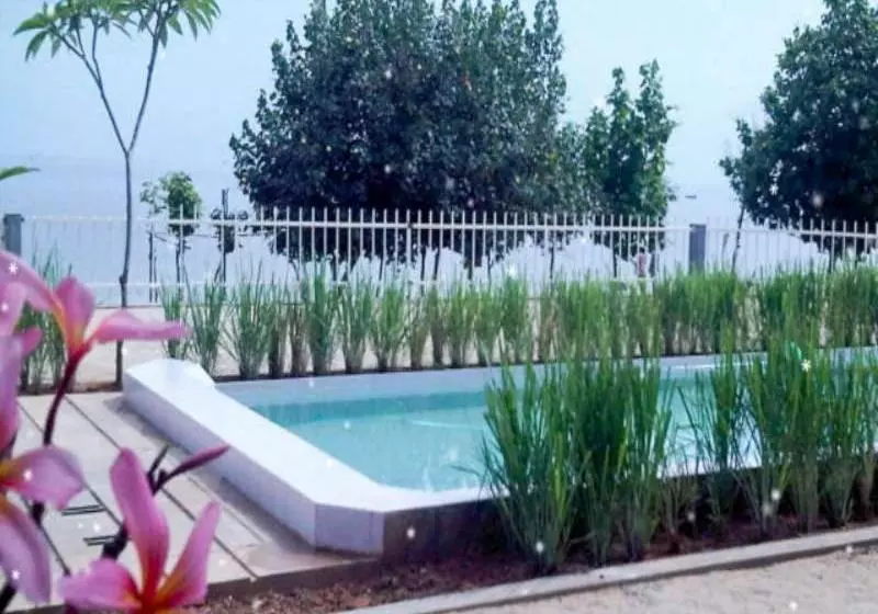 Hotel Jepara Beach